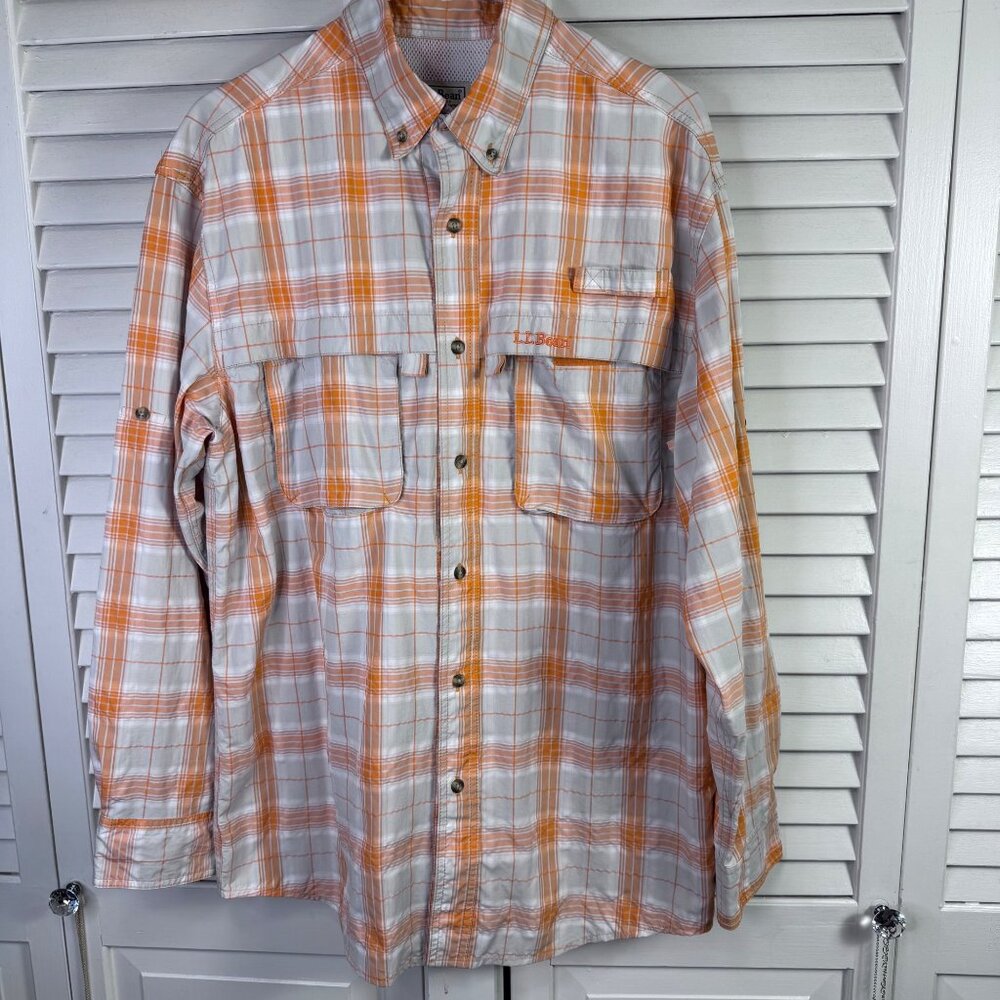 L.L Bean Mens medium Button-Up Plaid vented Fishing Shirt Nylon poly hiking